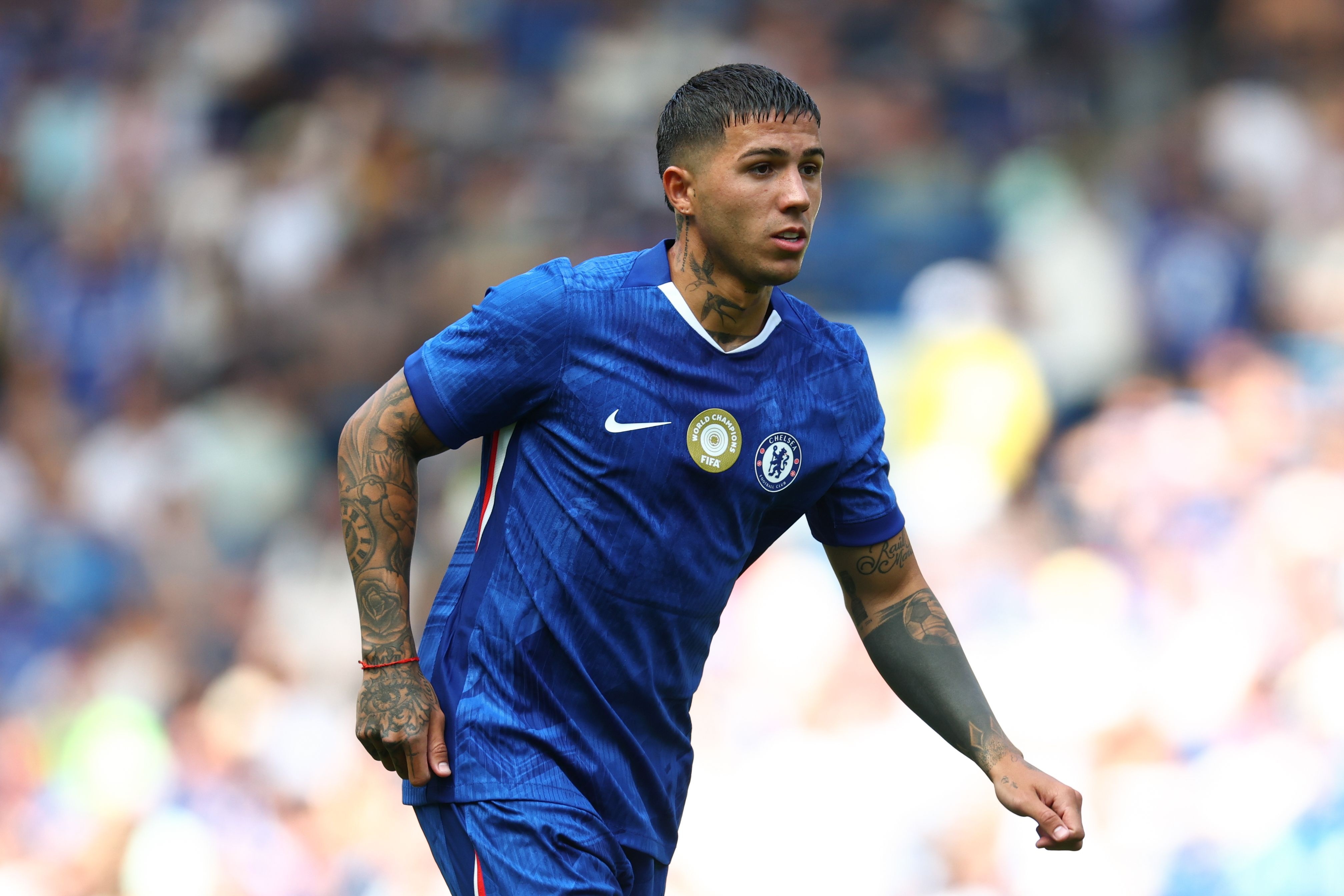 世界杯官网直播软件下载最新版-3年前1.21亿欧加盟蓝军！阿根廷跟队：恩佐有可能今夏离开切尔西